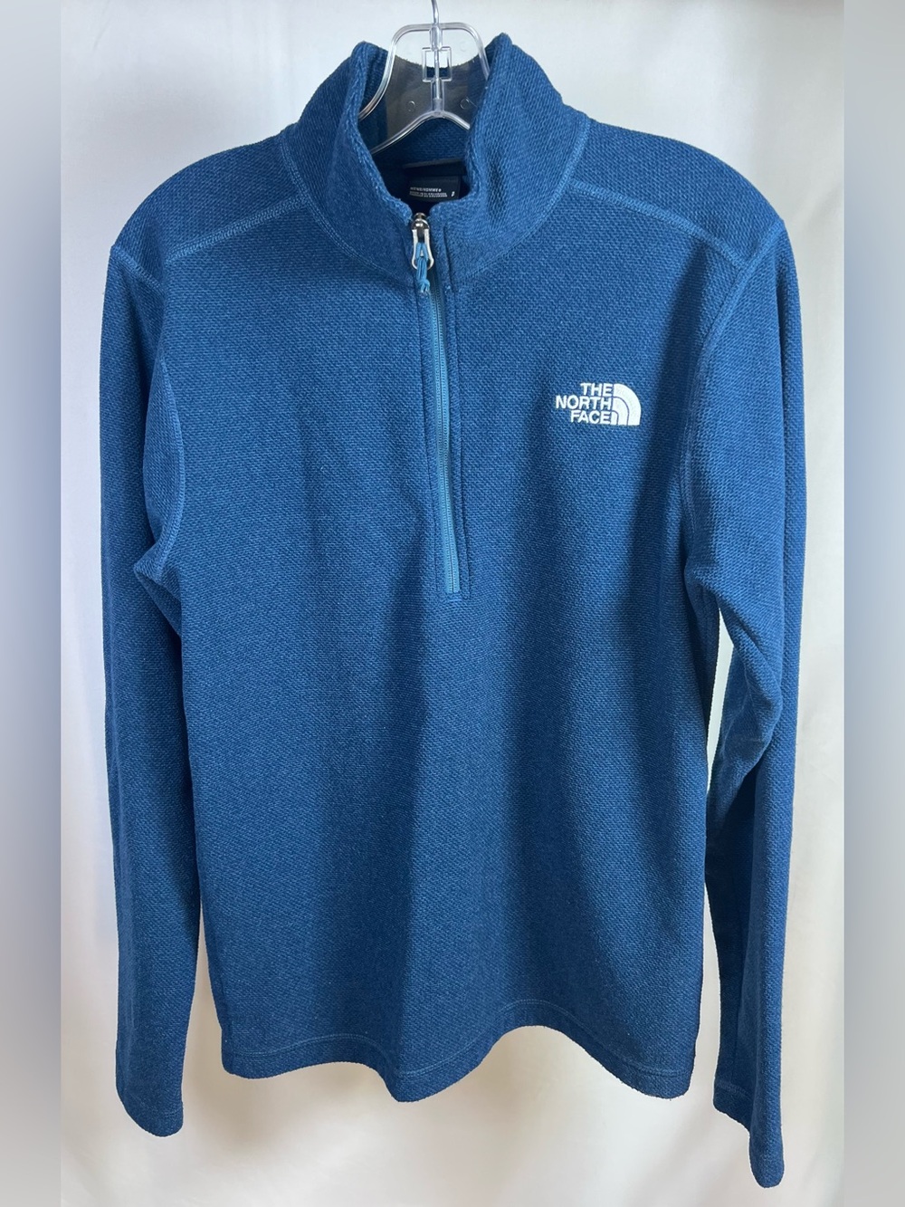 The North Face Men’s Blue Quarter Zip Pullover Sweatshirt - Small